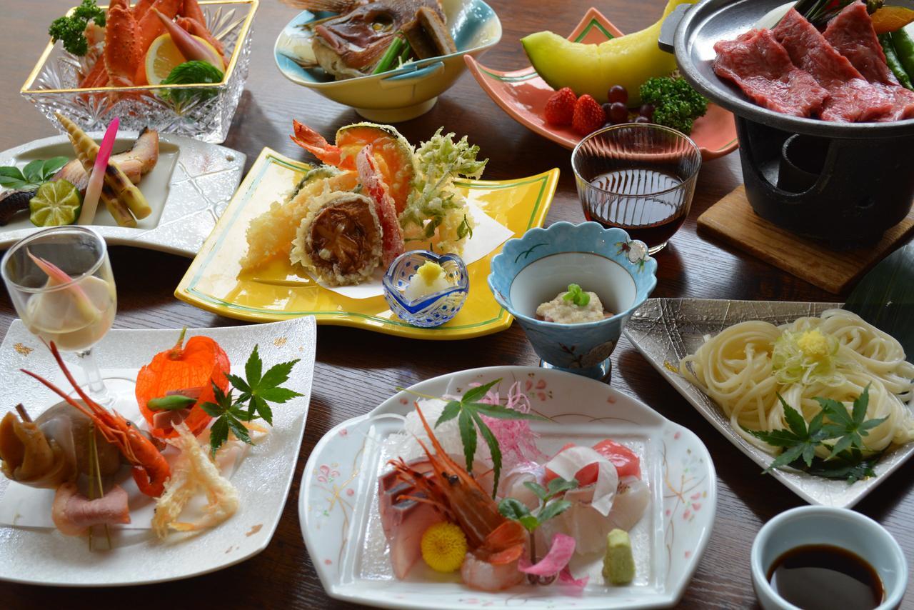Hôtel Yamada Onsen Genenro à Toyama Extérieur photo