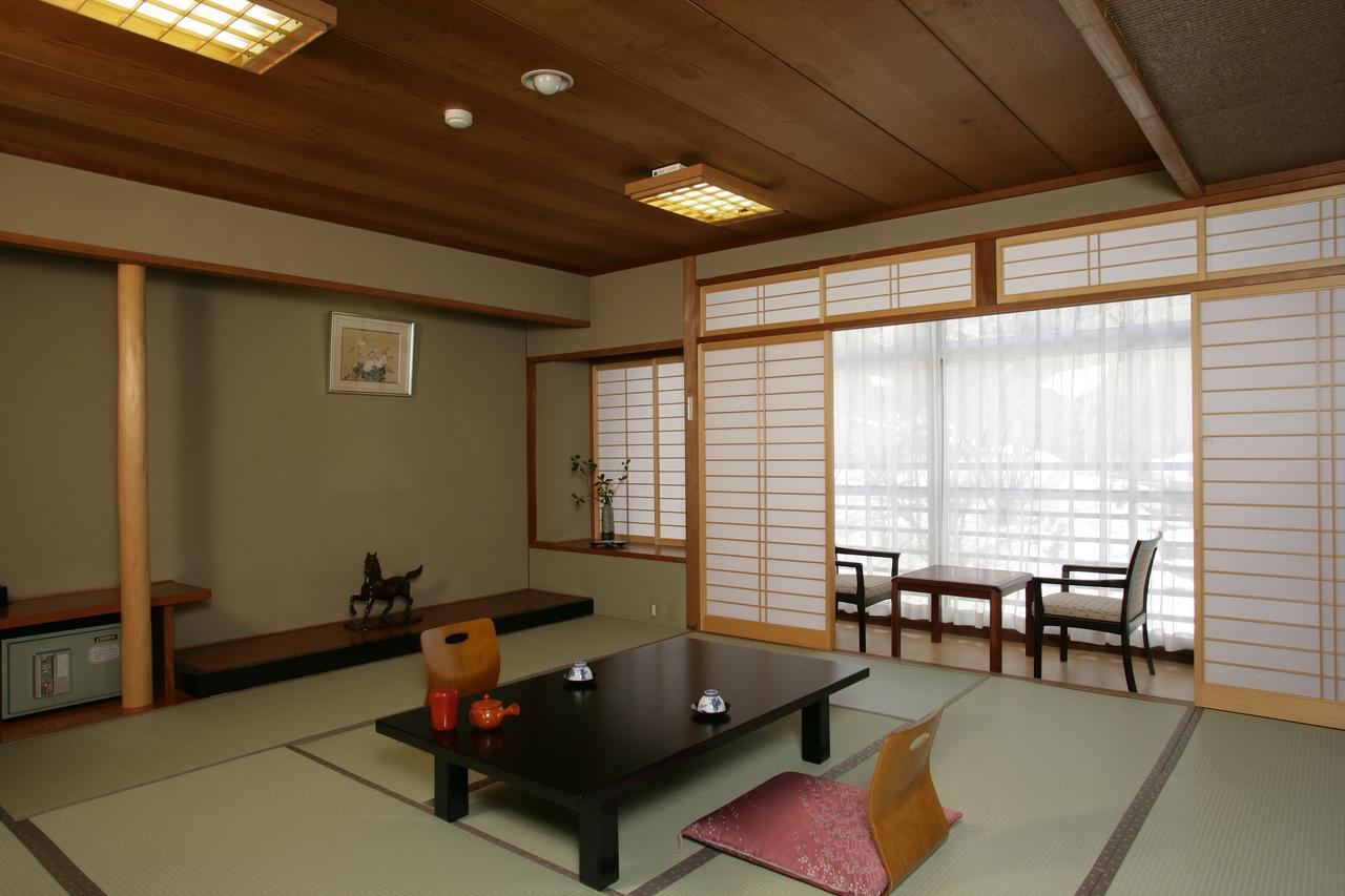Hôtel Yamada Onsen Genenro à Toyama Extérieur photo