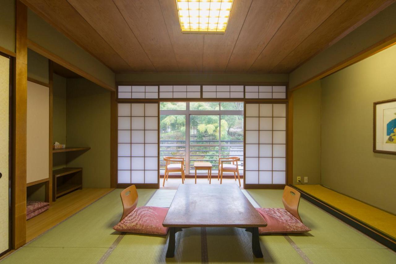 Hôtel Yamada Onsen Genenro à Toyama Extérieur photo